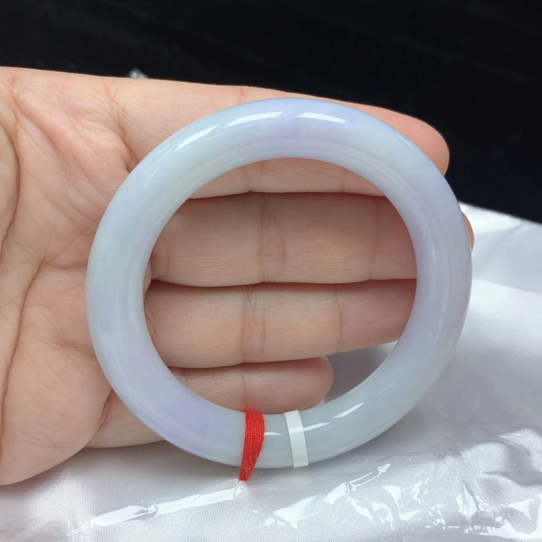 翡翠手镯（圆镯）未镶嵌54
