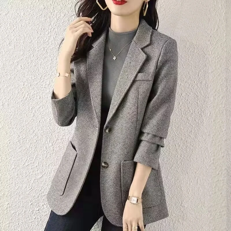 灰色西装外套女2024年春季新款韩版休闲气质流行小西服洋气上衣