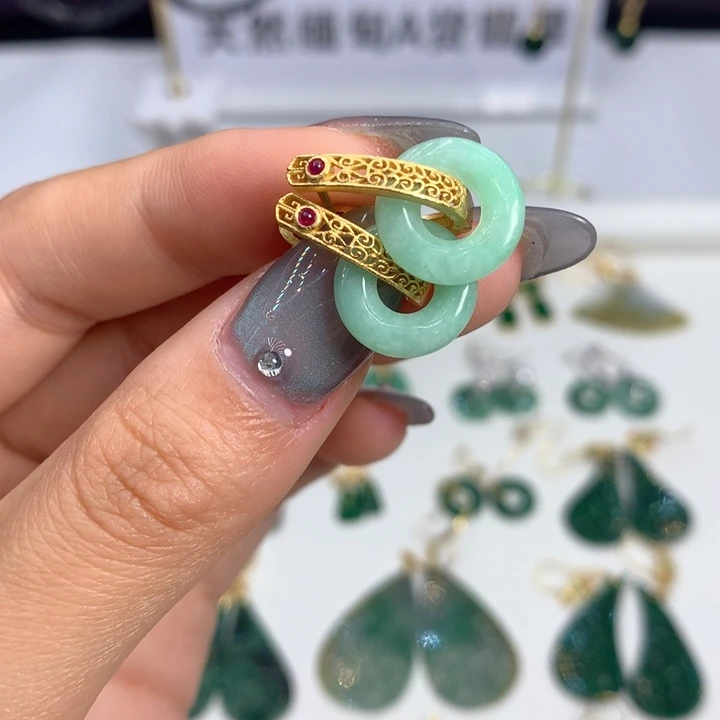 翡翠银S925镶嵌耳饰耳饰