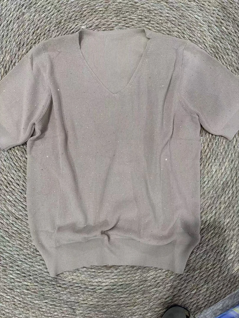 【广州微姐】夏季薄款透气短袖V领针织衫6013