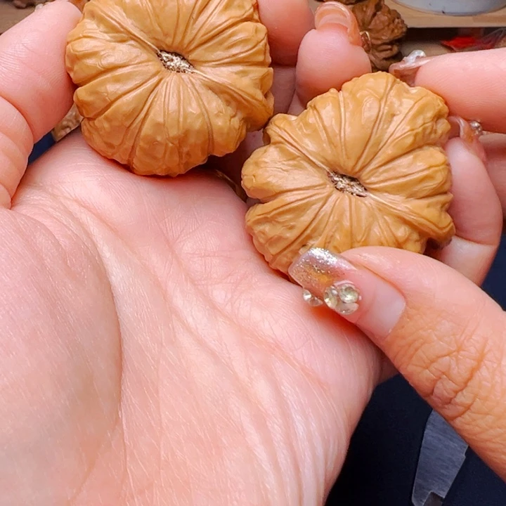 文玩核桃吊坠南瓜99