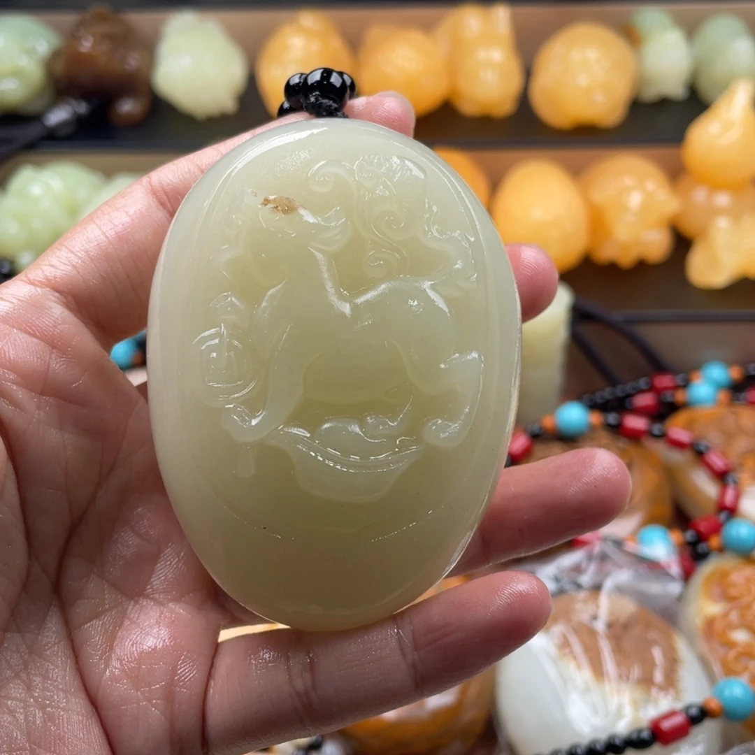 垂***客石材古青石手把件