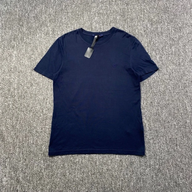 99新 LouisVuitton/路易威登 4849/藏蓝色logo刺绣短袖T恤/M码