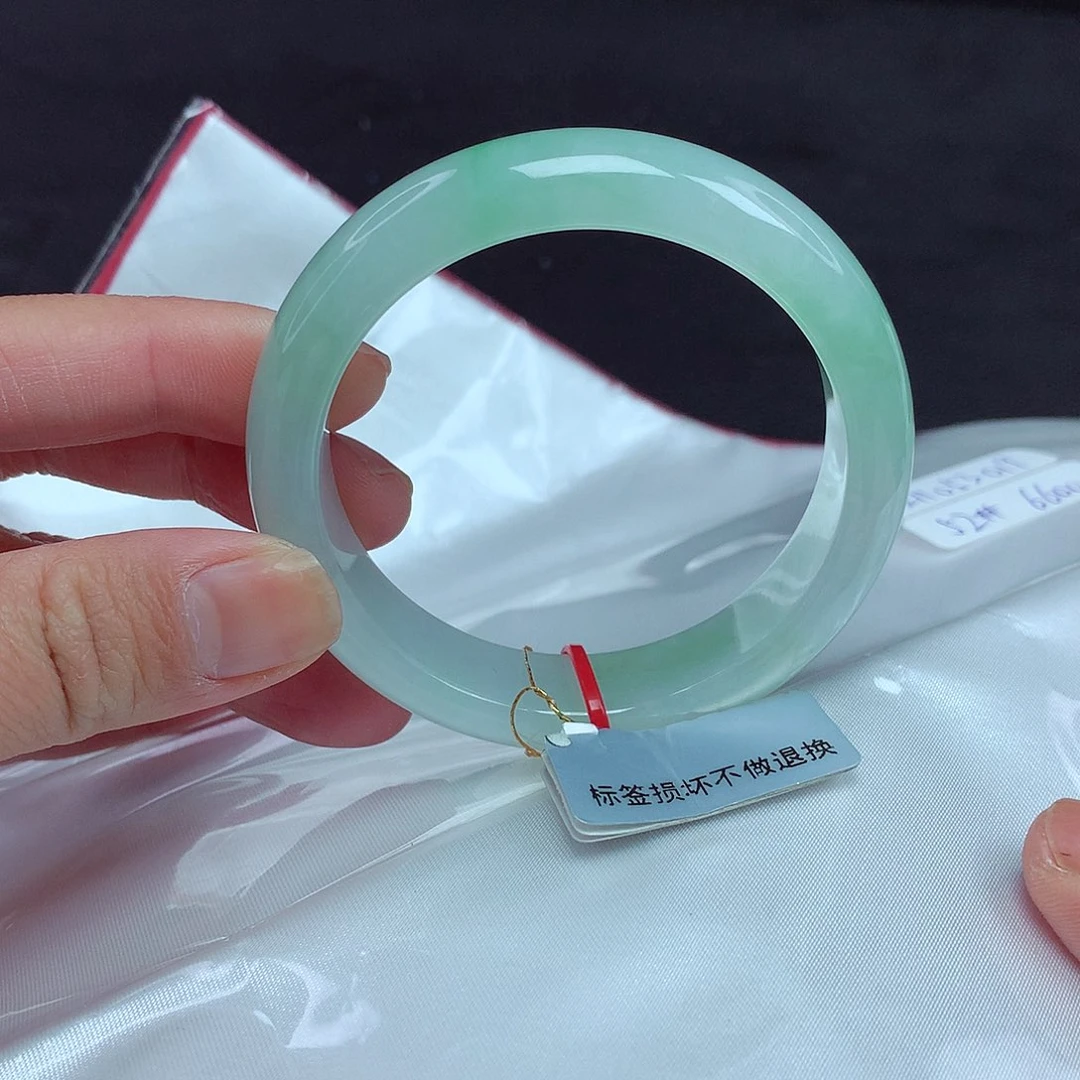 翡翠手镯未镶嵌52圈019