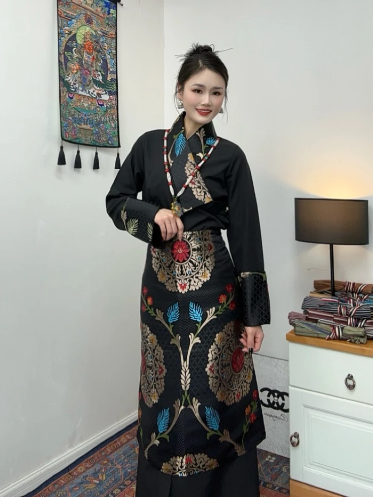 藏式长裙民族风显瘦博拉裙带绑典舞蹈女士藏装气质传统藏服两件套