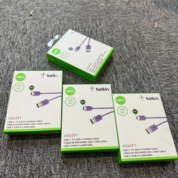 贝尔金 (BELKIN) 1.8米 USB-C 数据线Type-c数据线 12w 99新