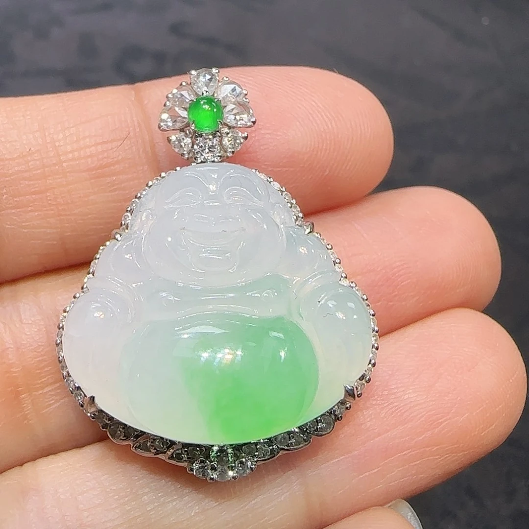 翡翠吊坠(不含链)18K金镶嵌