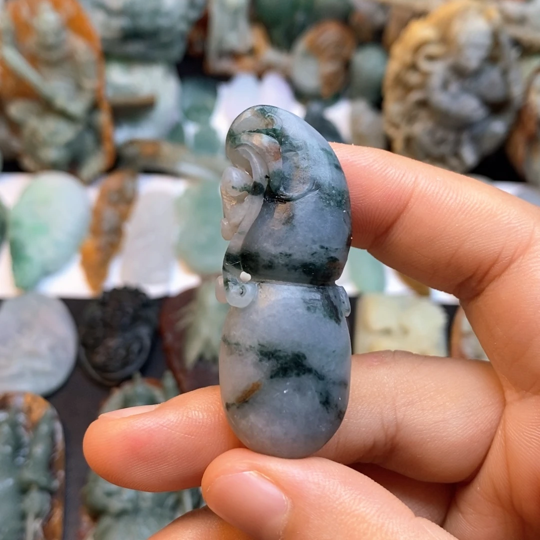 定制翡翠未镶嵌特色51