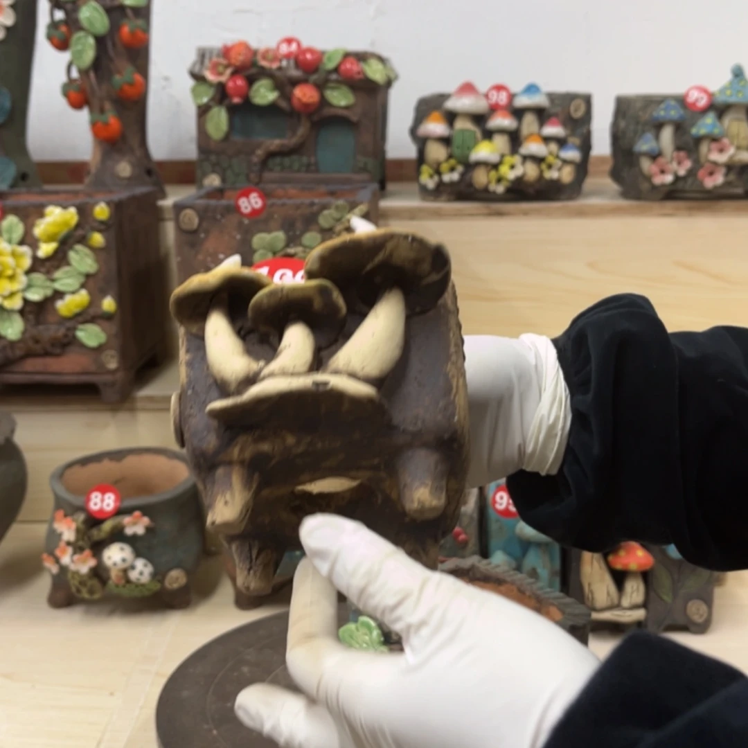 【闪购商品】紫砂花盆100号内口9脚高9.5