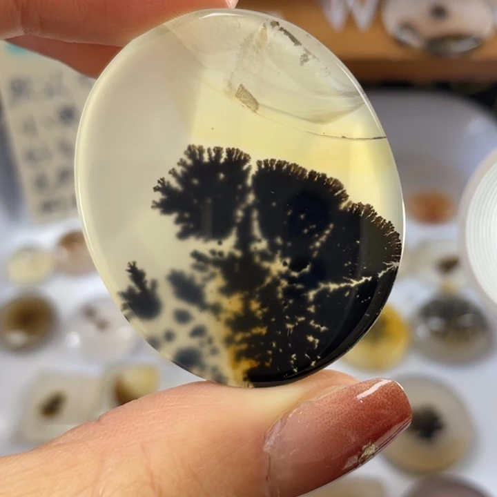 玛瑙/玉髓未镶嵌牌子