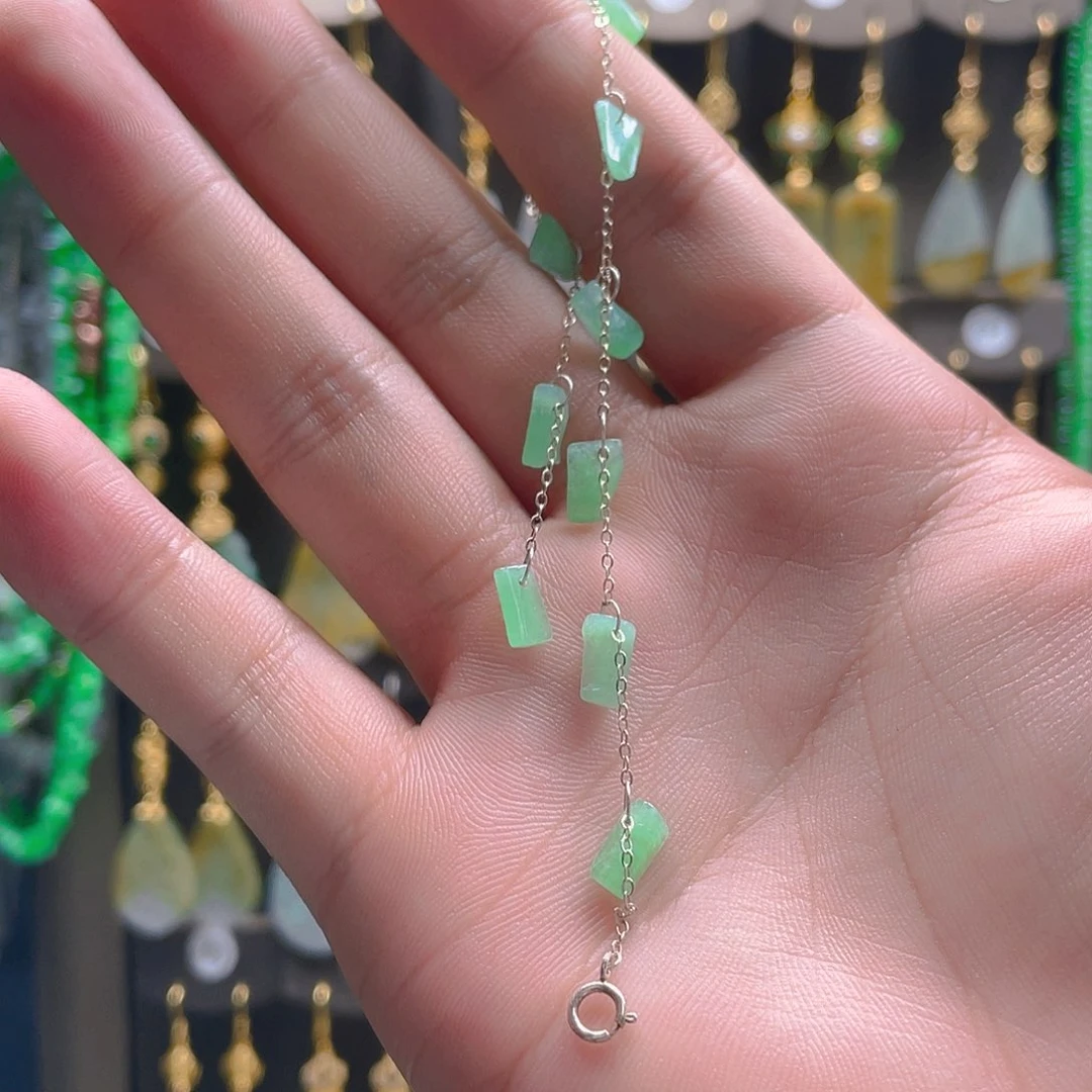 翡翠未镶嵌耳饰翡翠