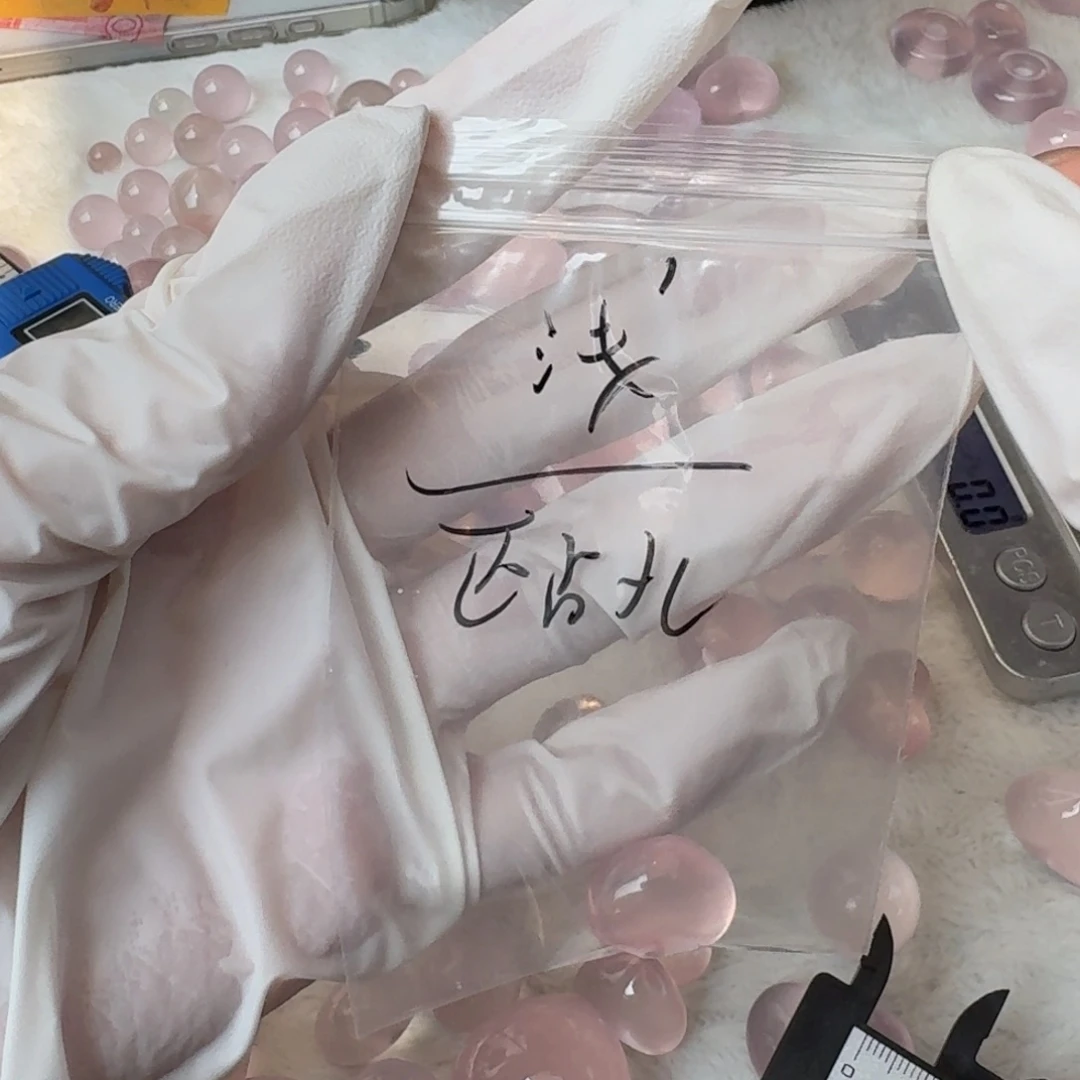 浅***洛银S925镶嵌颈饰紫晶雕刻