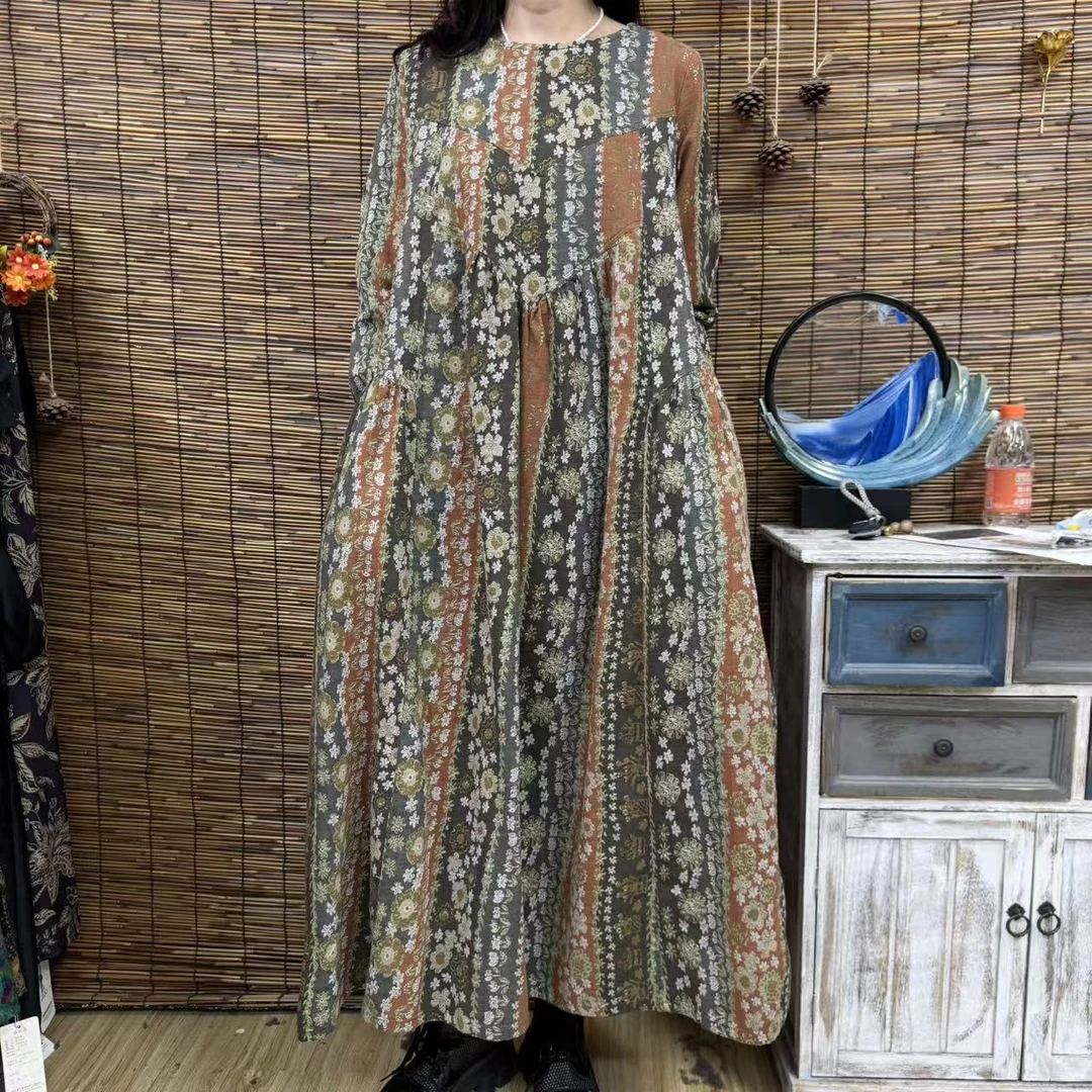 6281新款优雅显瘦圆领V型绿咖拼接白色小花朵长袖大摆连衣裙时尚