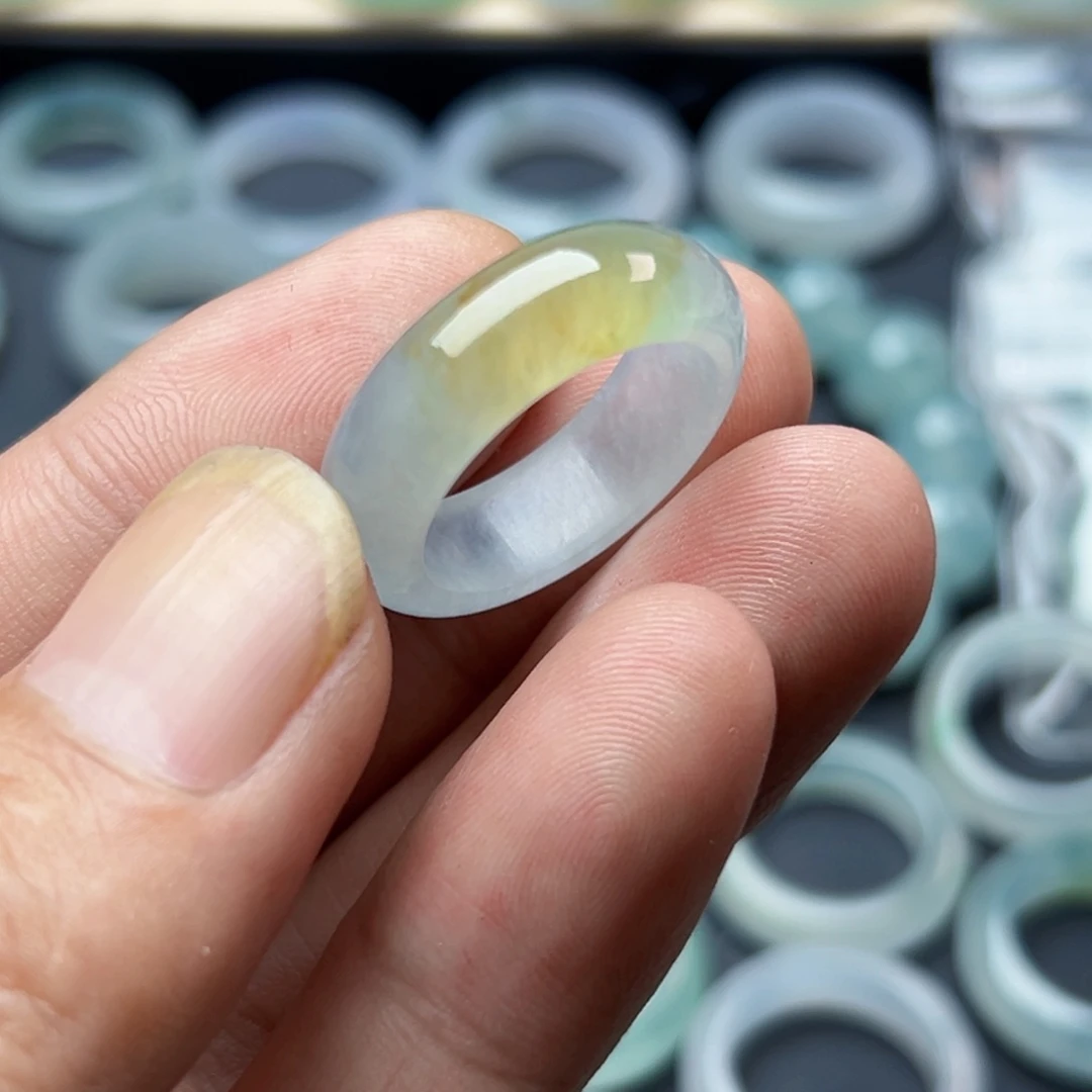 定制翡翠未镶嵌圈口19号