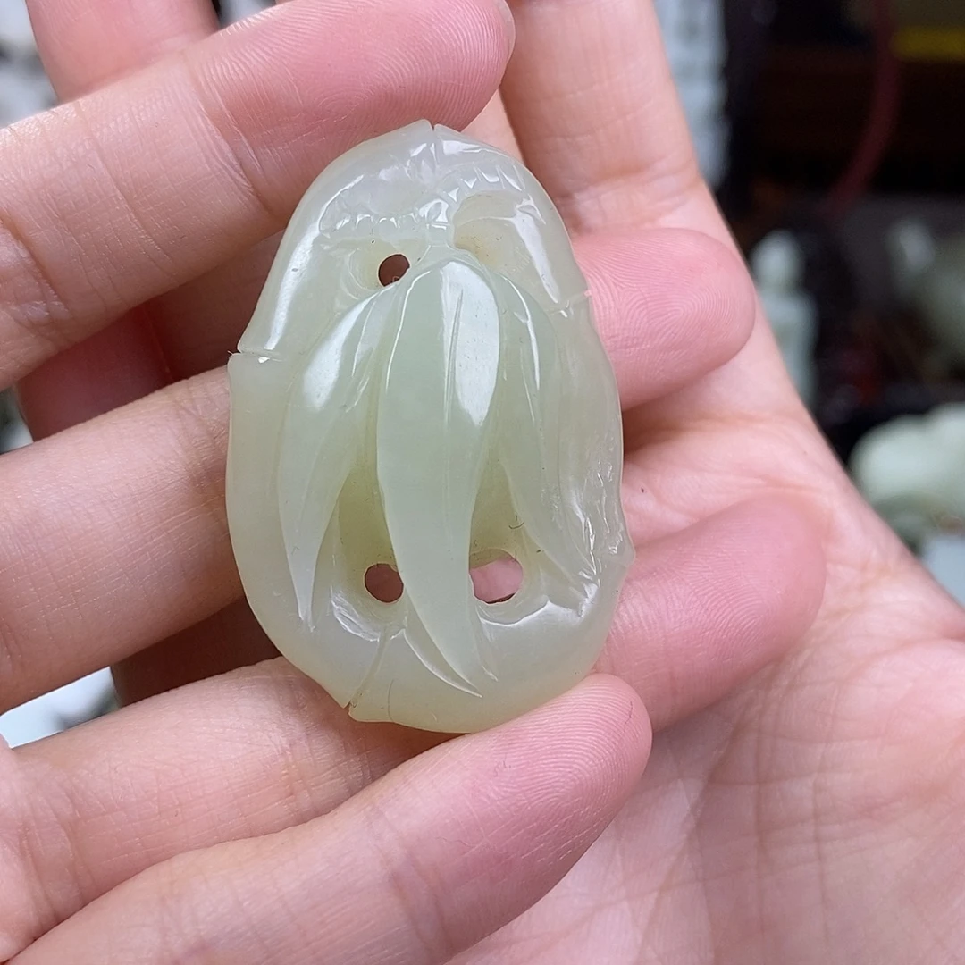未镶嵌和田玉挂件