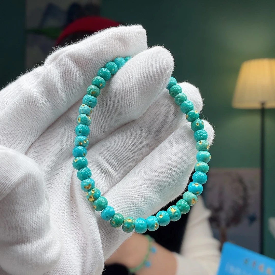 绿松石未镶嵌颈饰