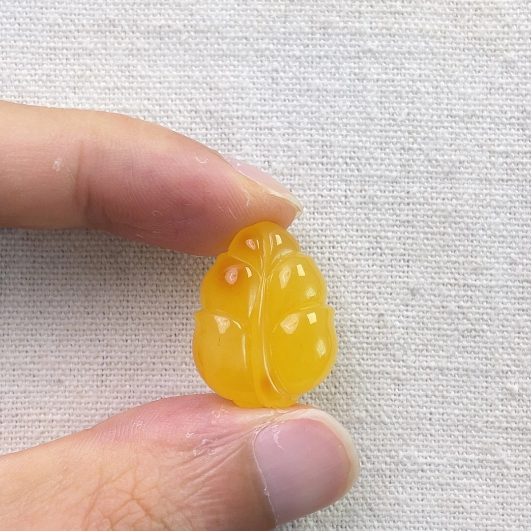 琥珀未镶嵌裸石叶子