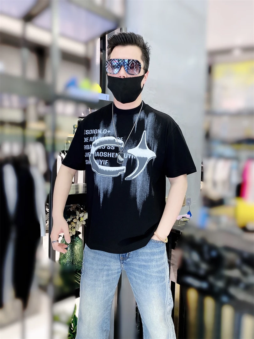 【陈先生】夏季宽松半袖黑色潮流印花大码百搭个性时尚圆领休闲t恤