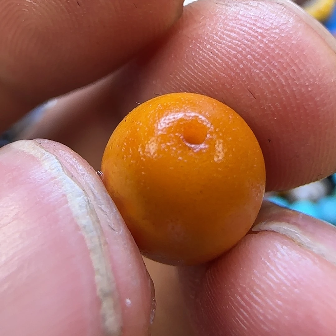 琥珀未镶嵌颈饰藏传蜜蜡配饰单珠