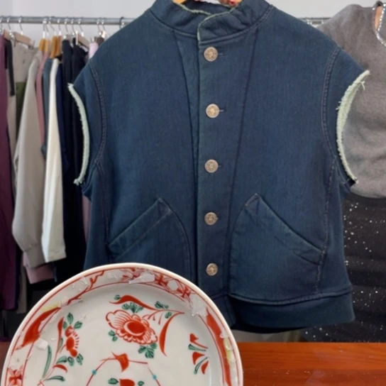 瓷片S。。。。。。。。。。。。。。。。。。。