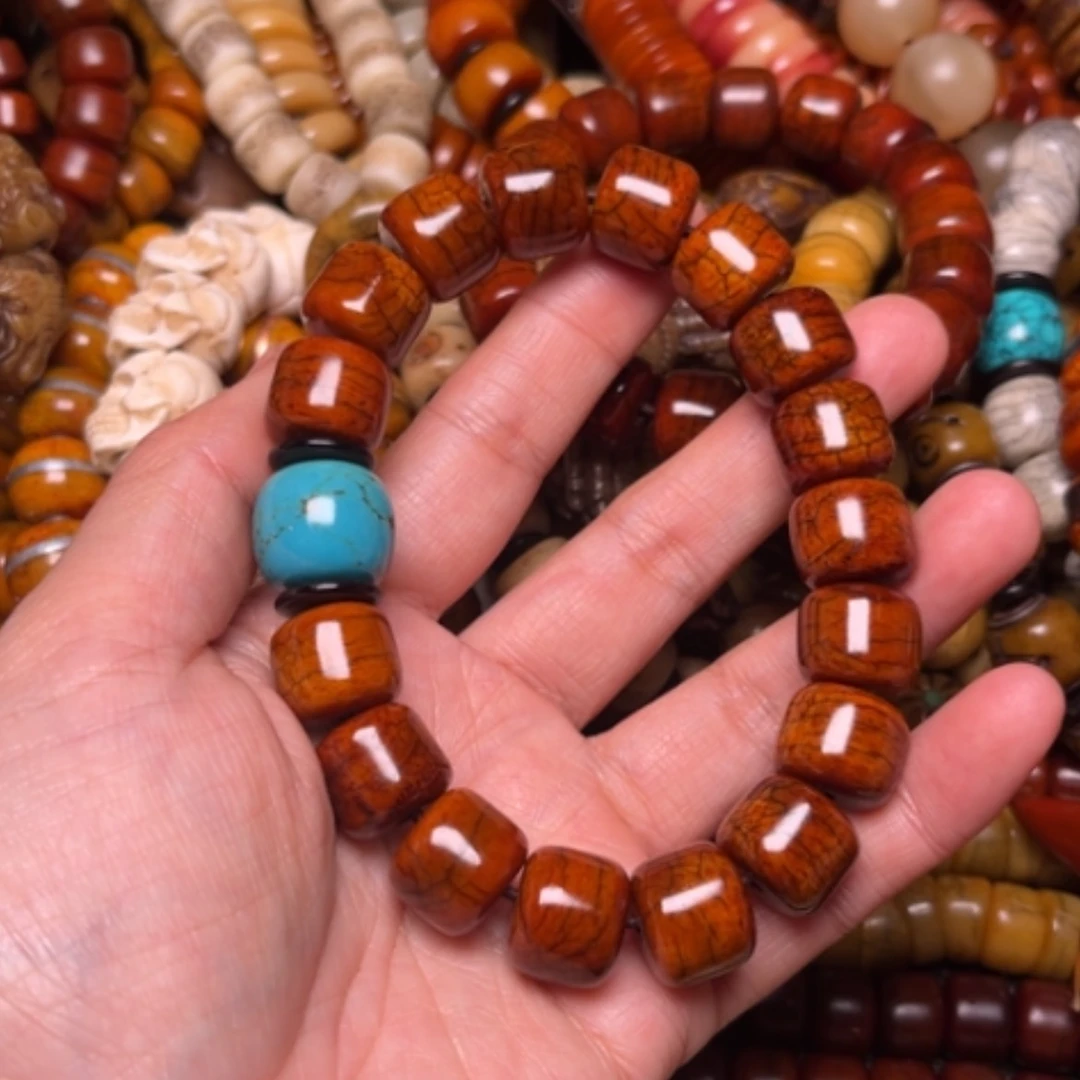 【闪购商品】牛骨手串/手链牛骨红14×12×17颗