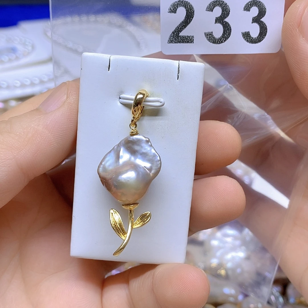 颈饰未镶嵌淡水珍珠