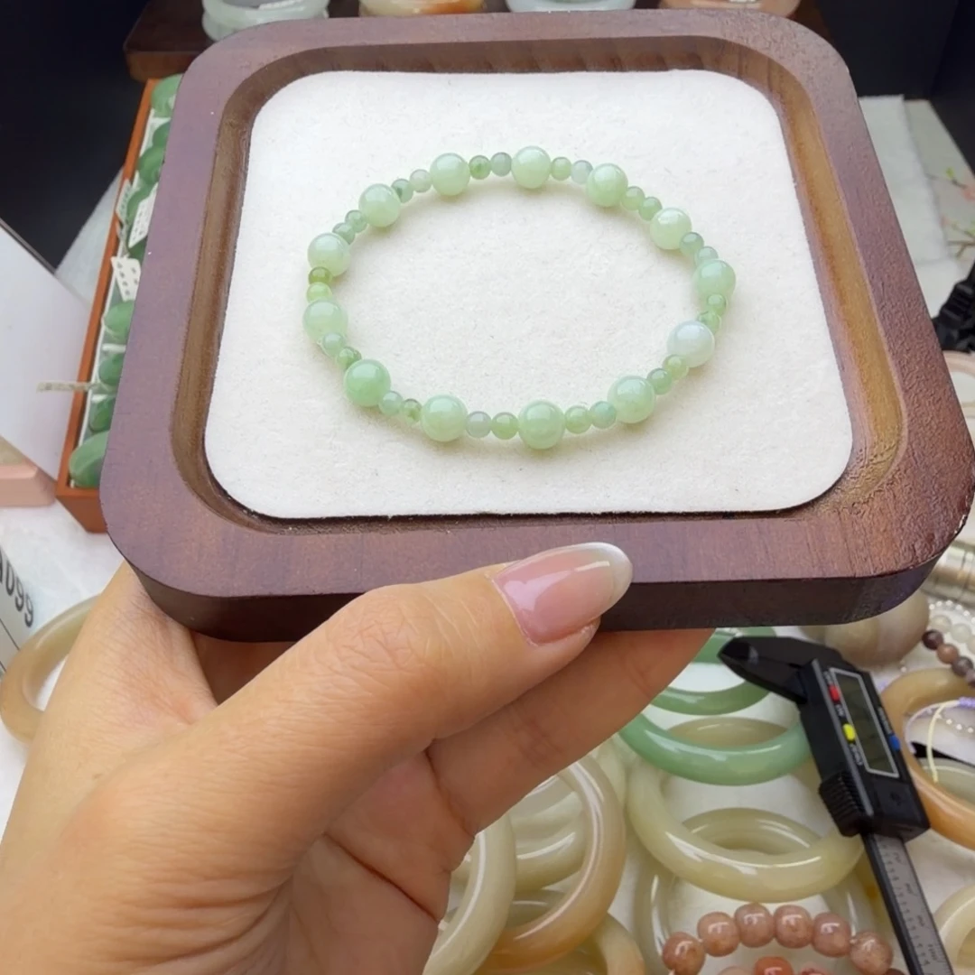 翡翠未镶嵌手串翡翠手串