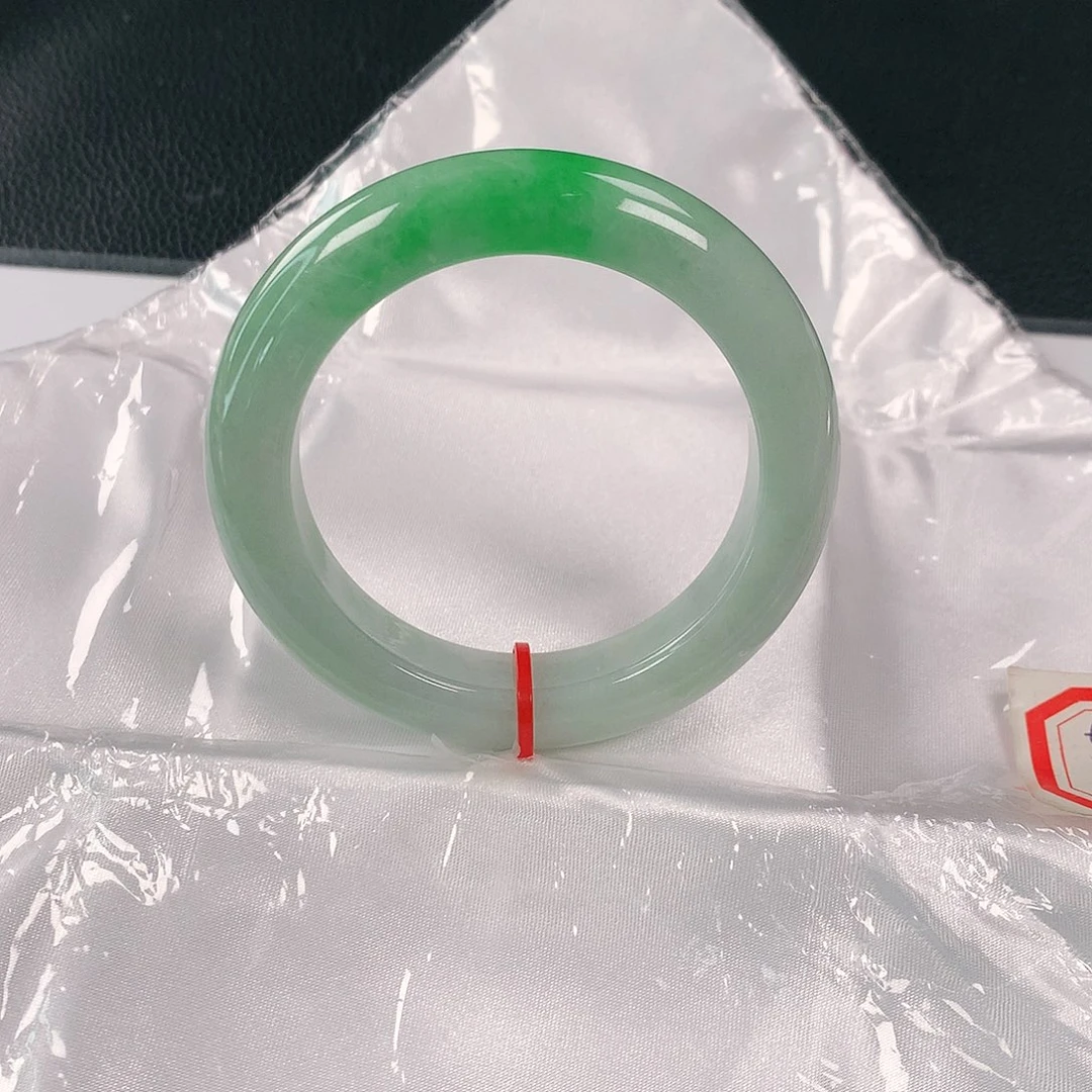 未镶嵌手镯翡翠005