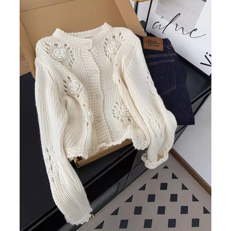 法式温柔重工立体钩花镂空针织开衫女秋冬季新款甜美减龄软糯毛衣