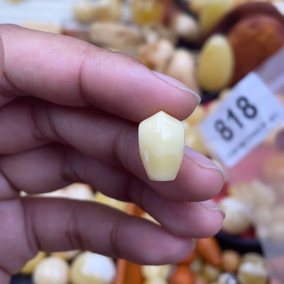 未镶嵌蜜蜡珠宝奇石10.2