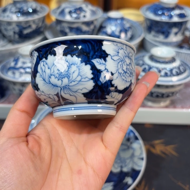 杯子……………………………………………………