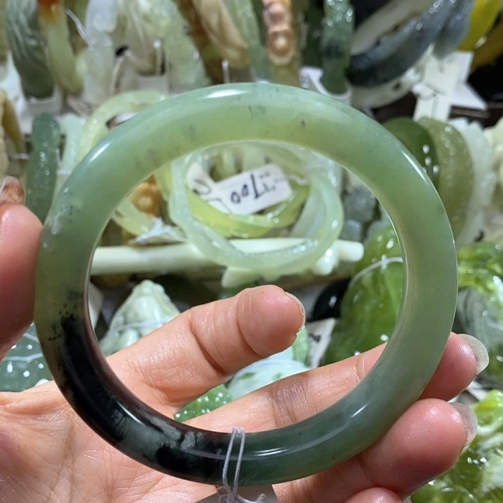 未镶嵌岫玉手镯58.59