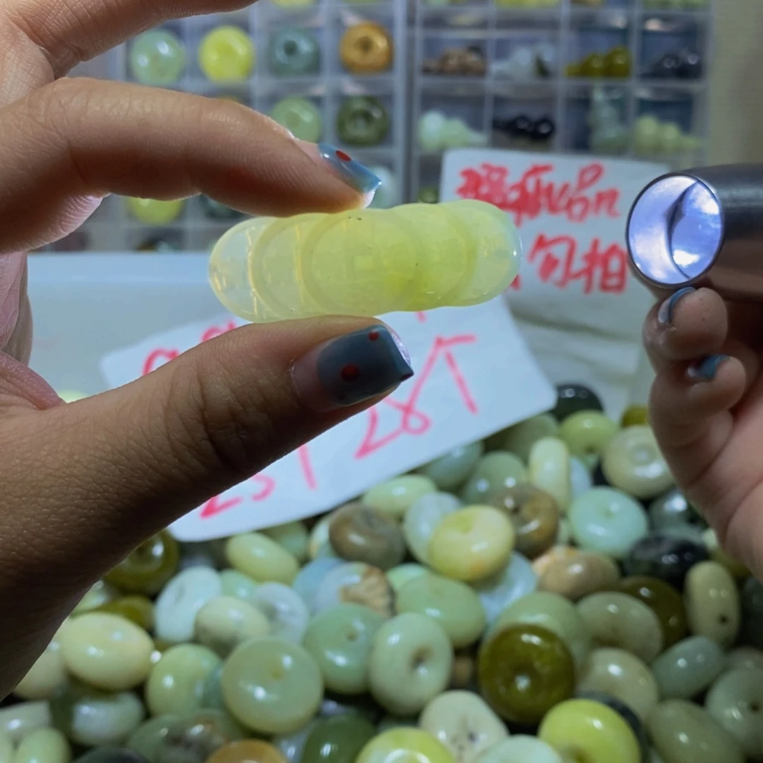 蛇纹石玉未镶嵌毛衣链72