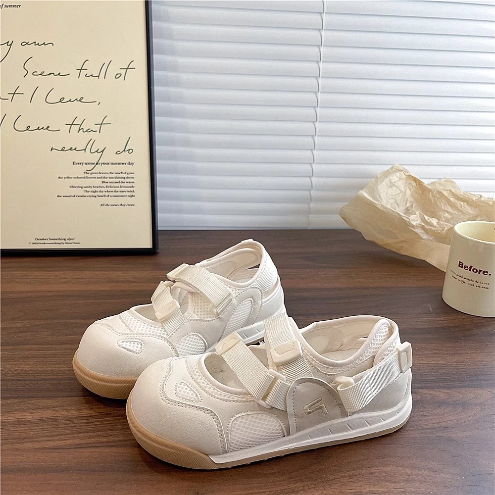 魔术贴小白鞋女2025夏季新款镂空凉鞋小众设计百搭泡芙板鞋潮
