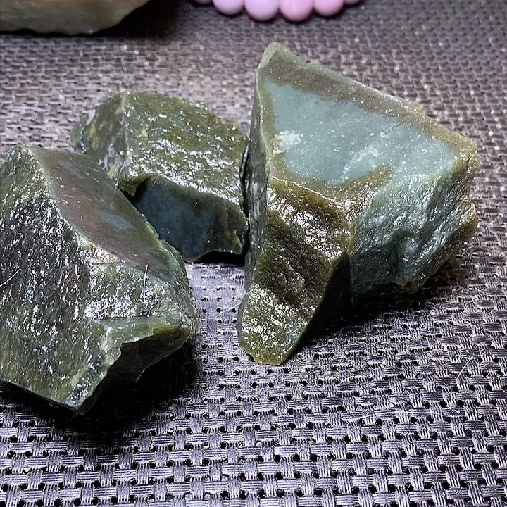 和田玉把件未镶嵌