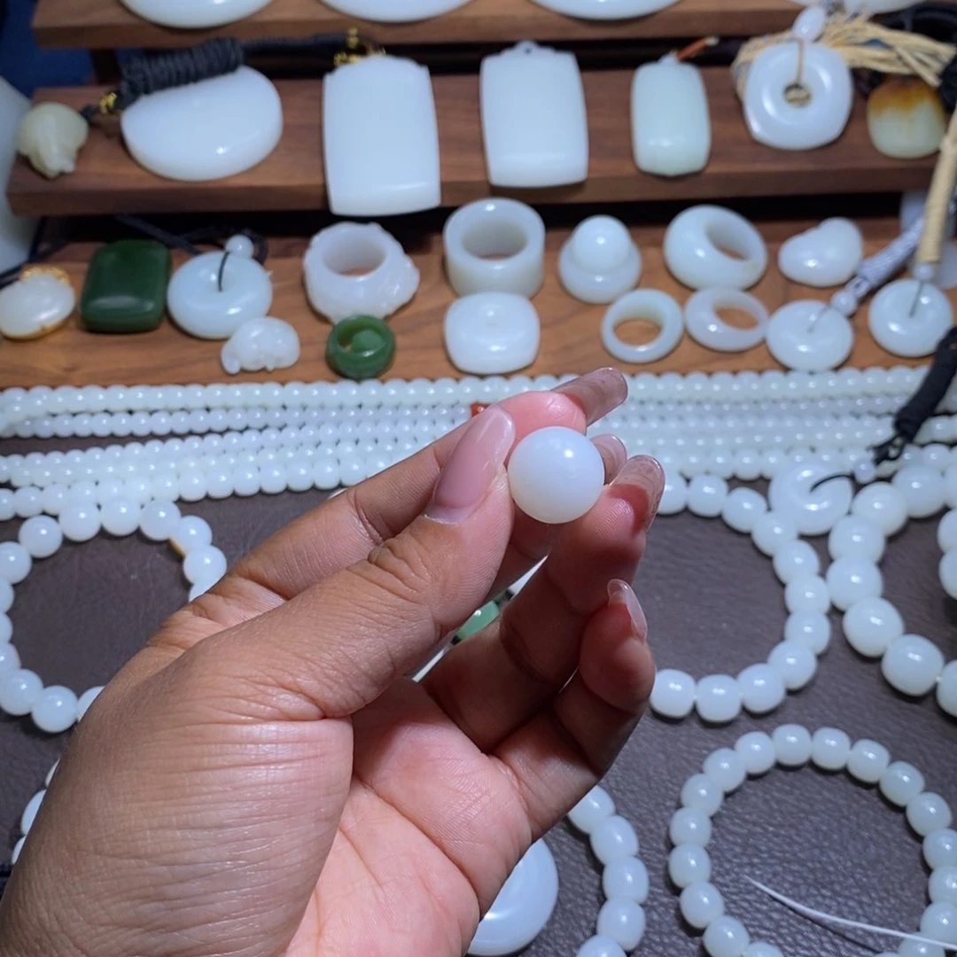 未镶嵌手链和田玉（糖玉）大*哥