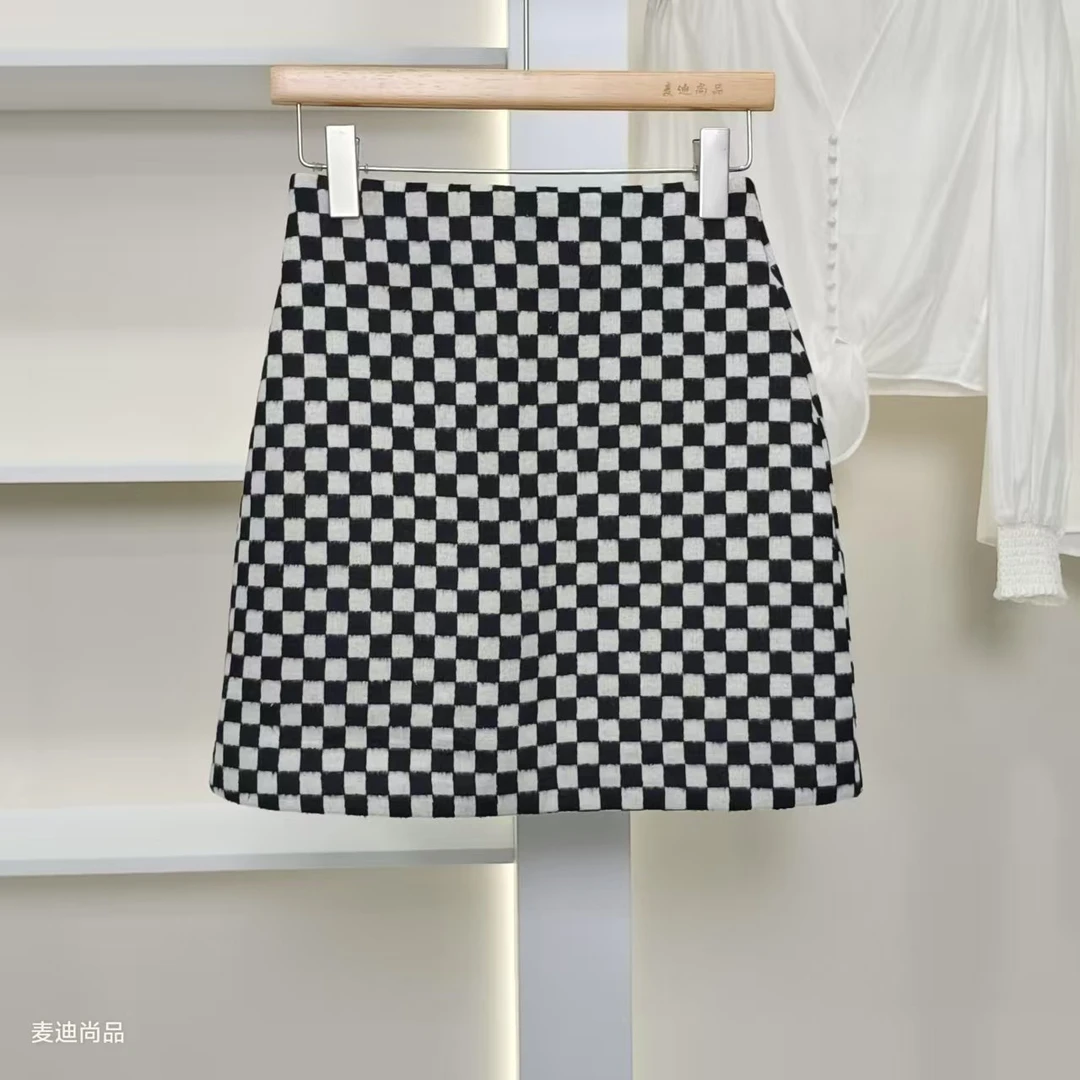 麦迪尚品【DS】50604121 格子气质A字短裙春季女装品牌折扣