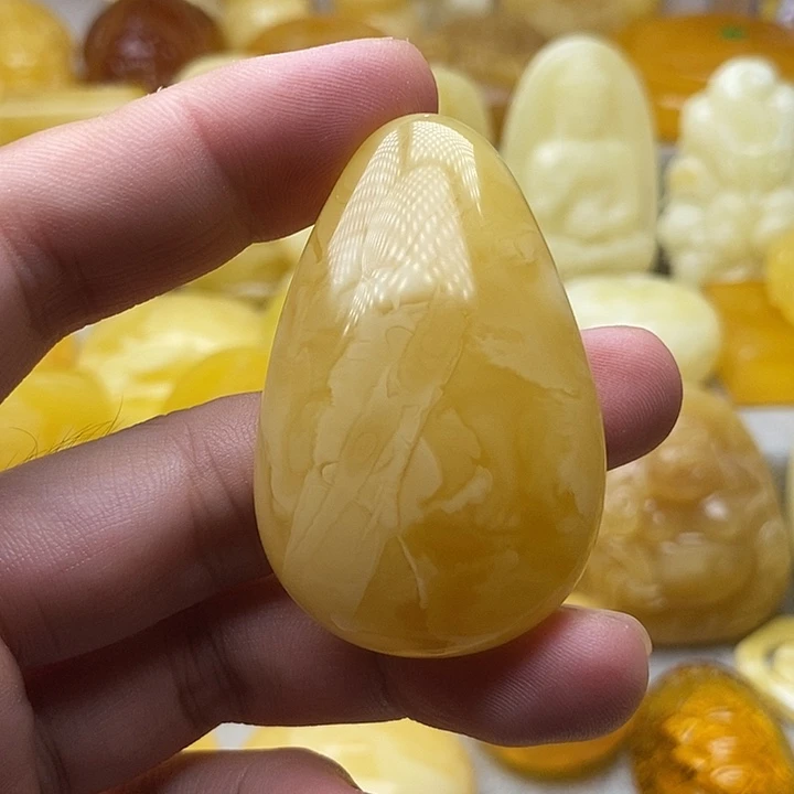 琥珀颈饰未镶嵌琥珀蜜蜡吊坠