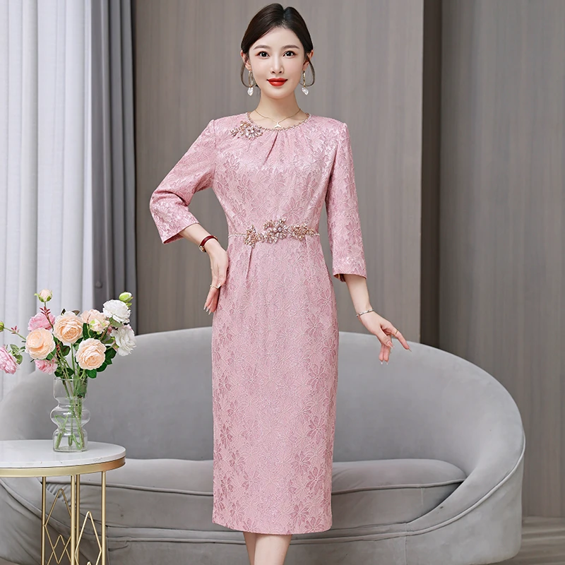 高端喜婆婆婚宴装2025新款高贵年轻妈妈结婚礼服粉色气质旗袍喜服