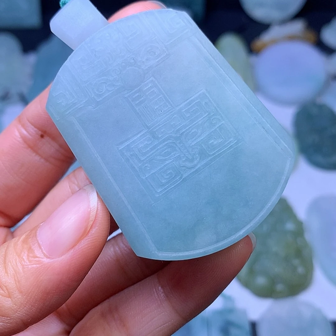 【闪购商品】定制翡翠未镶嵌刚*一一