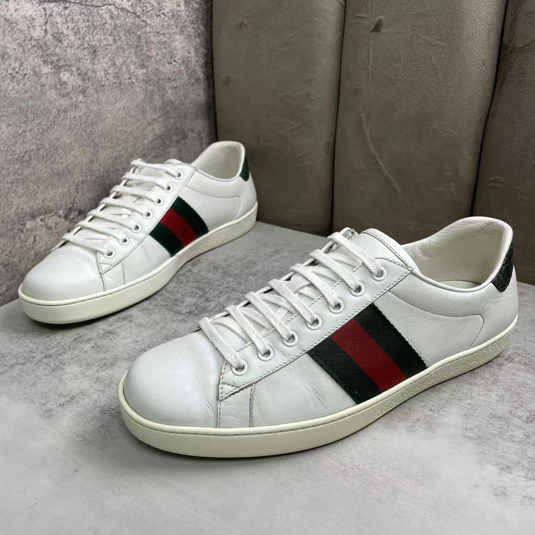 95新 GUCCI/古驰 白色皮革红蓝织带时尚百搭ace板鞋/42码