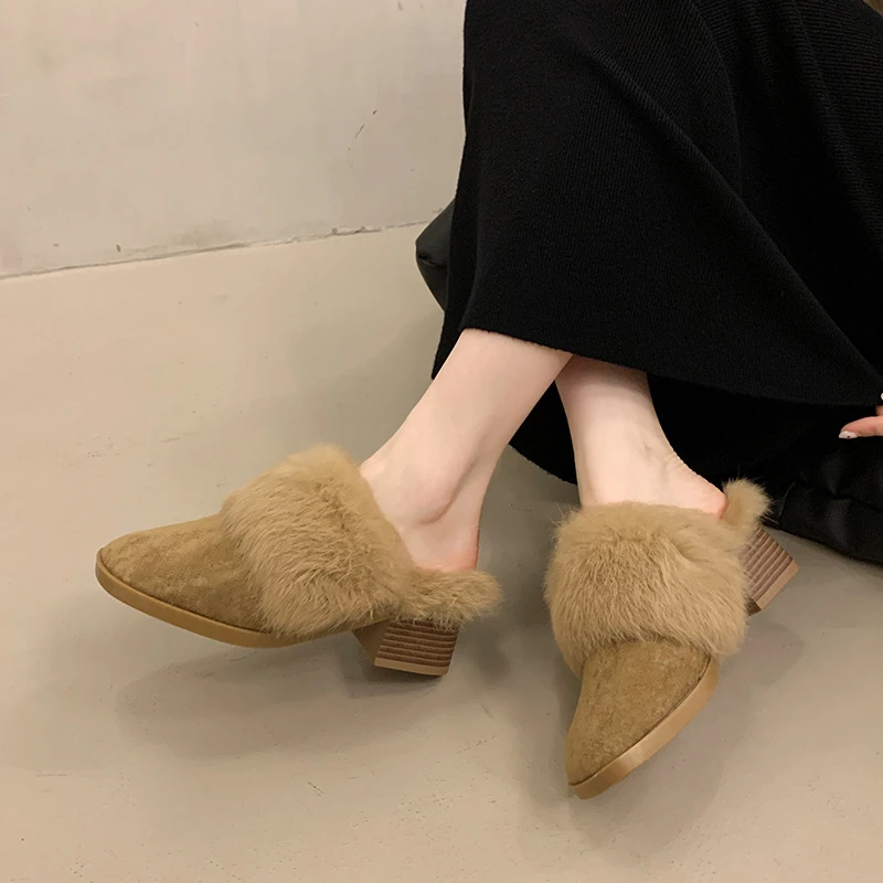 复古粗跟方头温柔外穿毛毛鞋女秋冬季法式仙女气质加绒保暖毛拖鞋