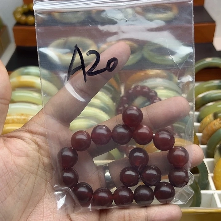 祝***妈蛇纹石玉合金手镯