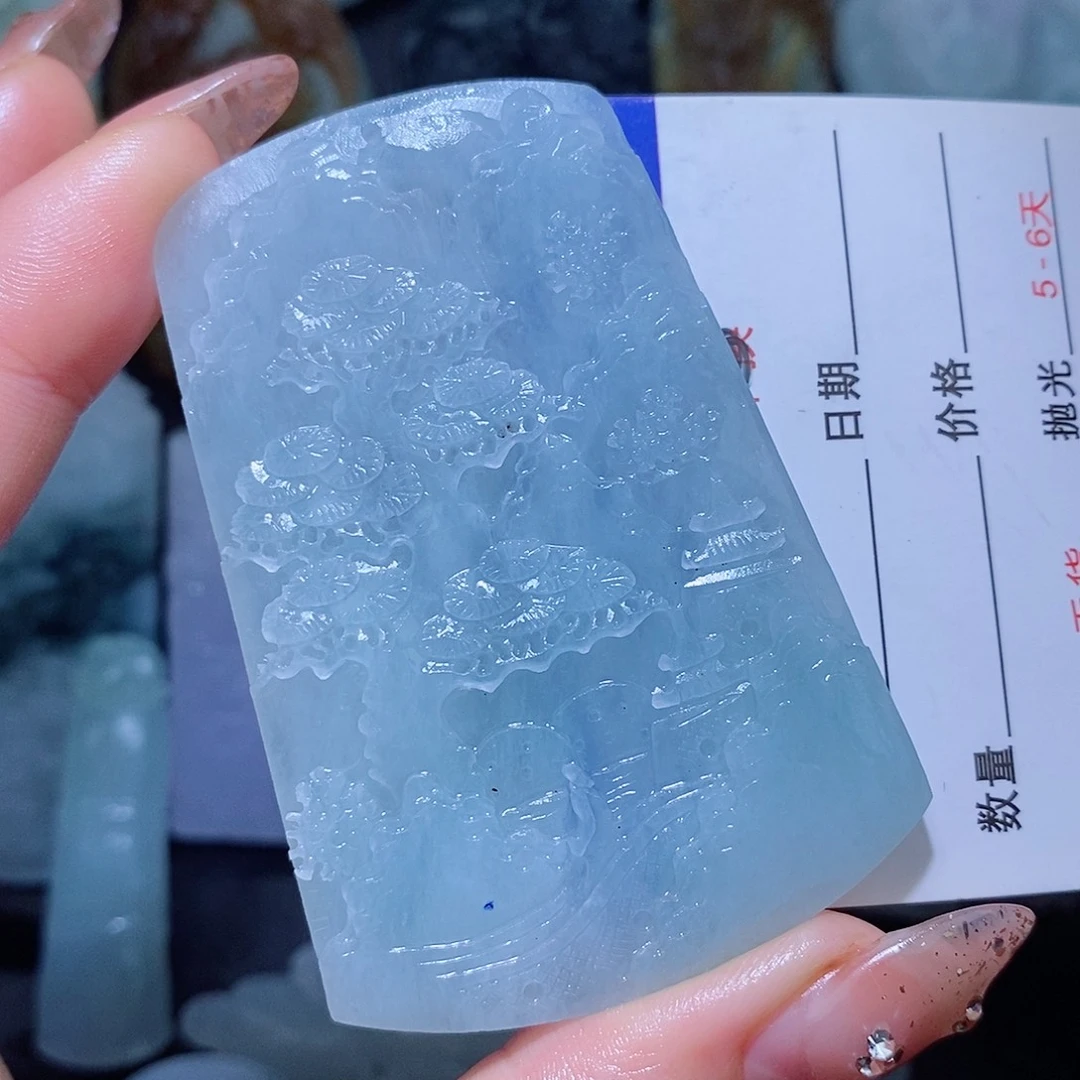 定制翡翠未镶嵌翡翠