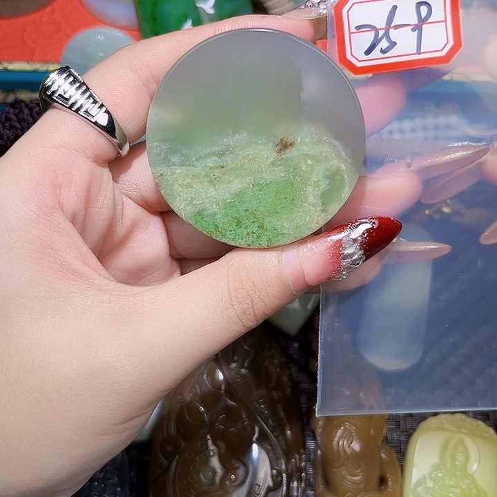 和田玉和田玉边角料随机发未镶嵌