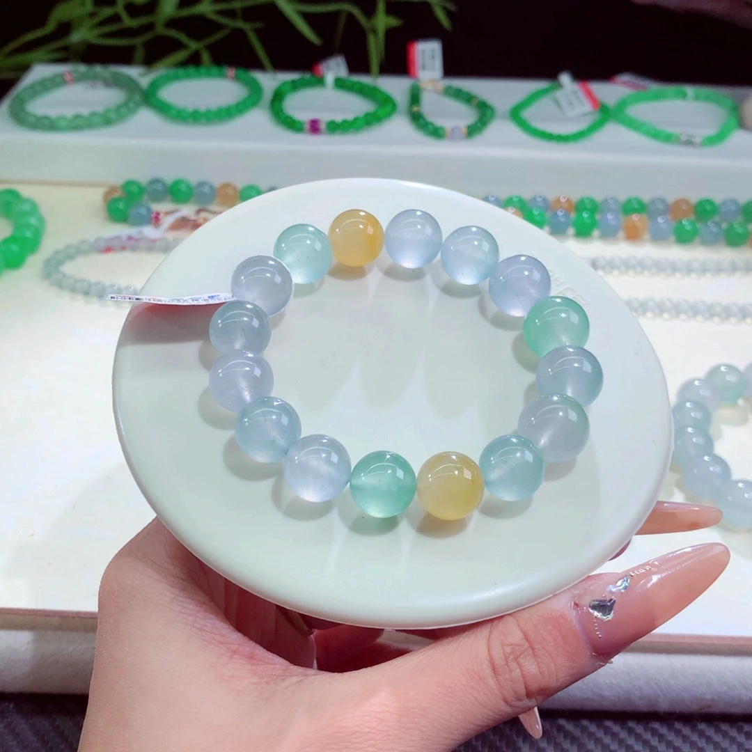 翡翠未镶嵌手链卡12.1