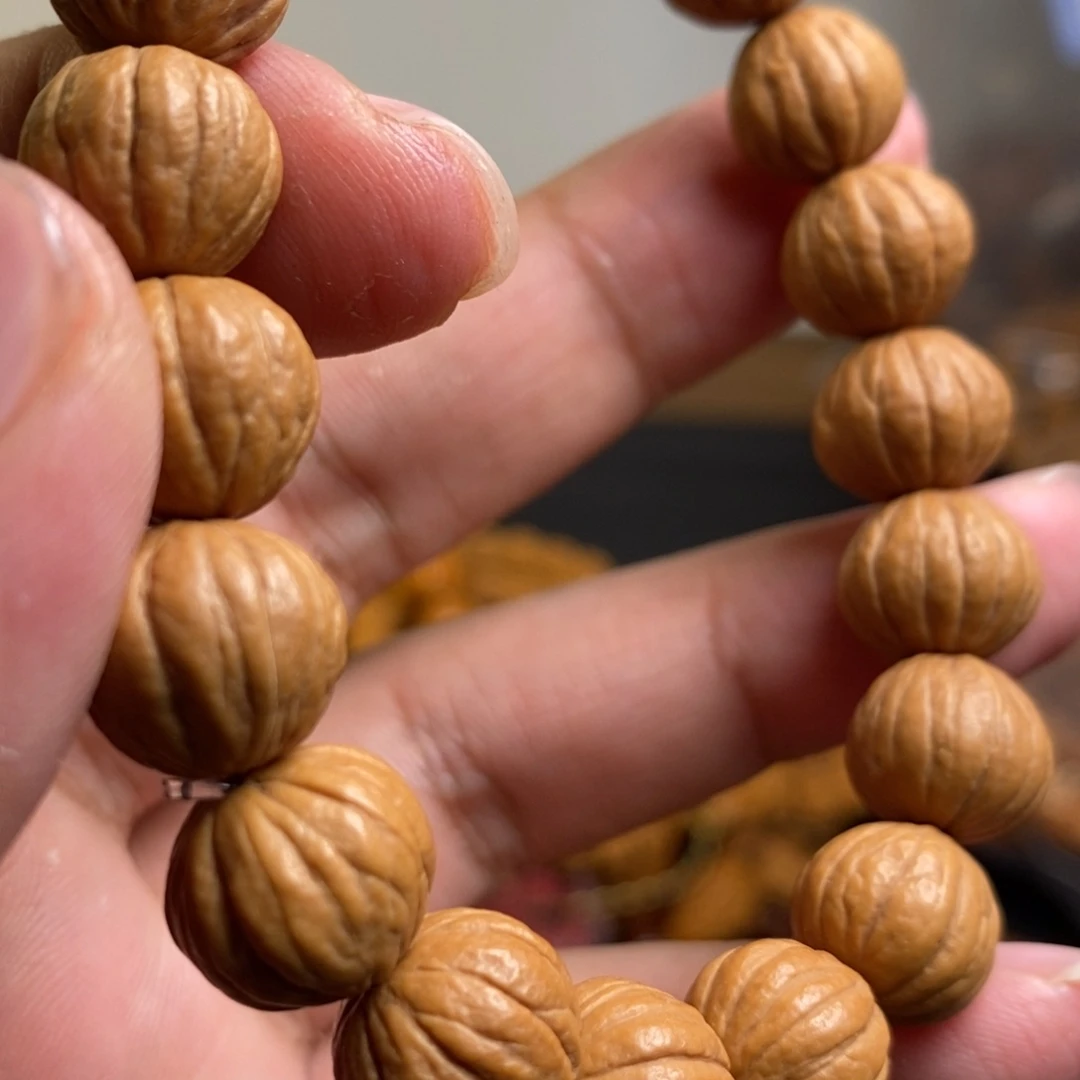 L***.猴头核桃吊坠猴头