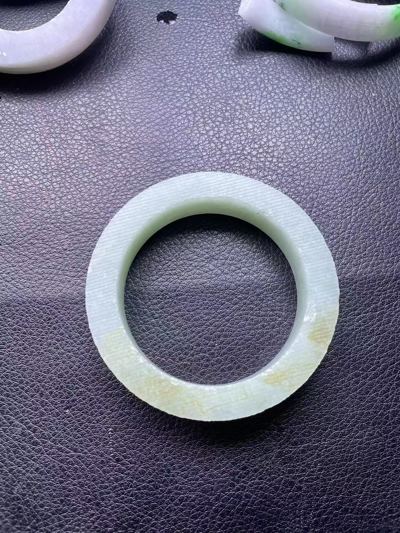 缅甸翡翠手镯定制