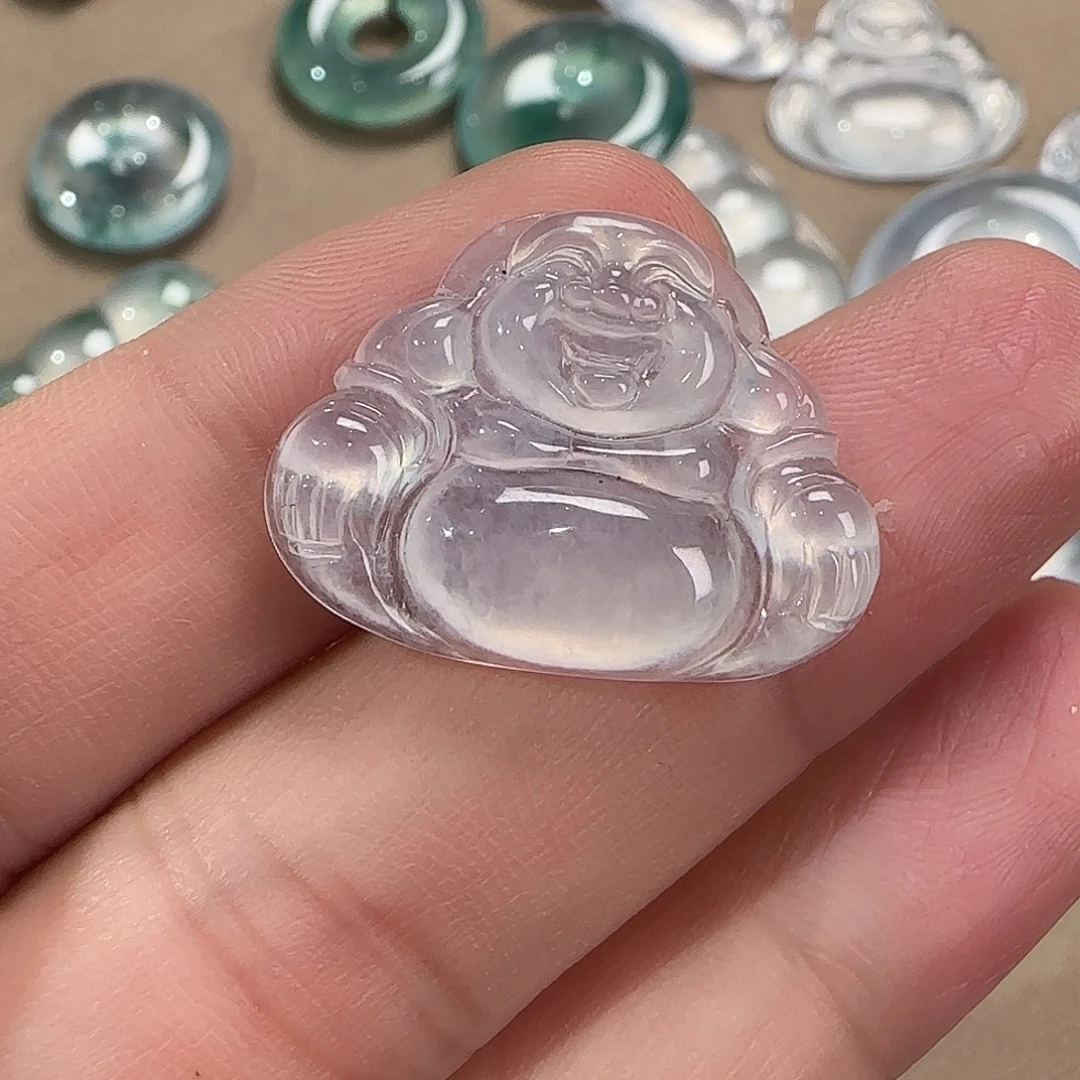 翡翠未镶嵌颈饰