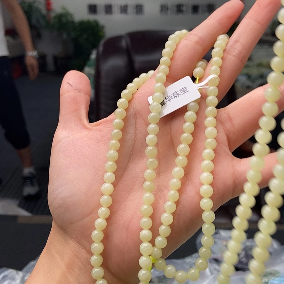 颈饰未镶嵌和田玉颜色多样性发拍一发一